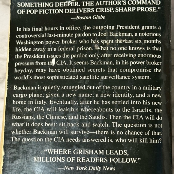 John Grisham 'The Broker' Paperback - Picture 2 of 2